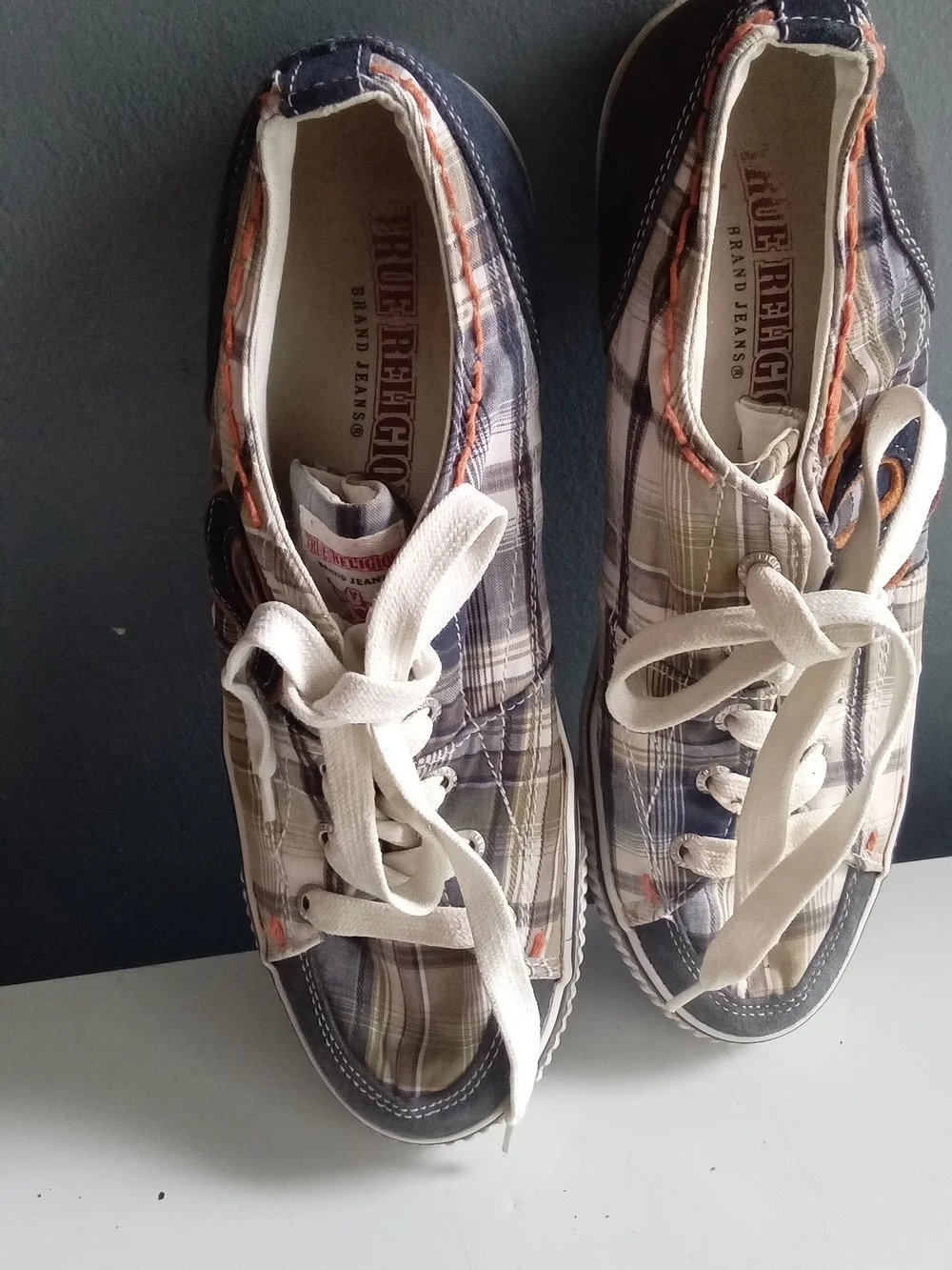True Religion Plaid Canvas Low‎ Top Sneakers Blue Tan Horseshoe Logo Mens